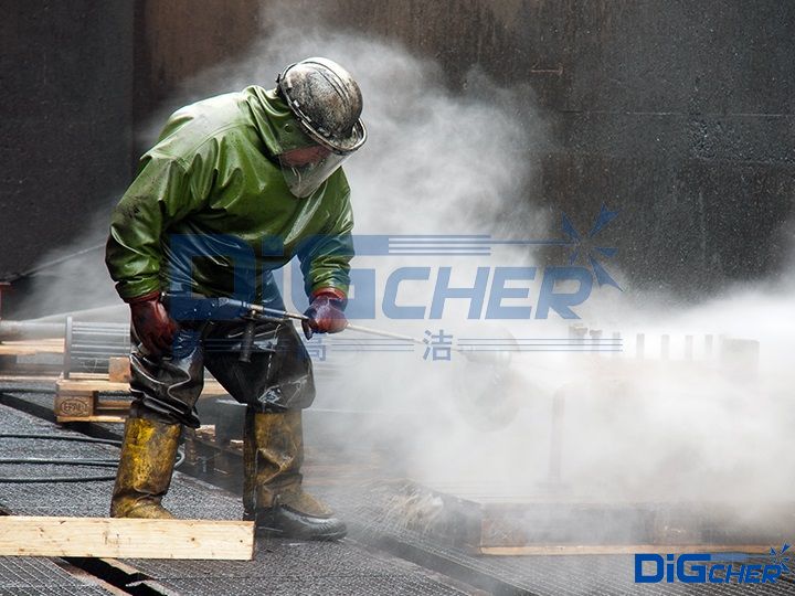 超高壓清洗機(jī)作業(yè)現(xiàn)場(chǎng)